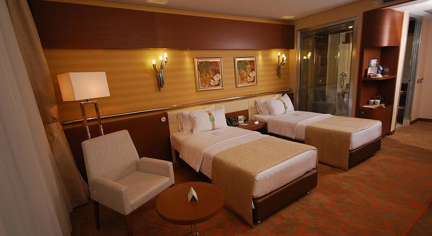 <h2>HOLIDAY INN ANKARA KAVAKLIDERE</h2>