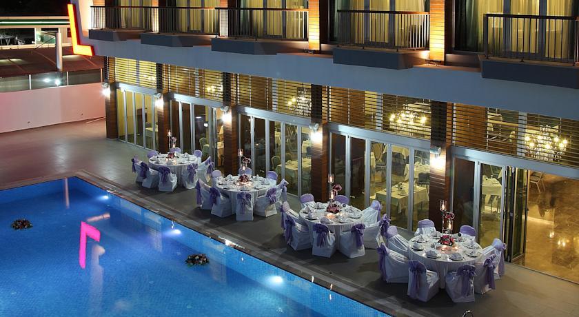 <h2>LOVA HOTEL SPA YALOVA</h2>