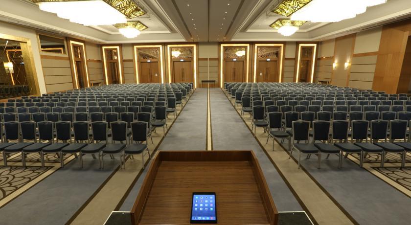 <h2>RADISSON BLU HOTEL ISTANBUL SISLI</h2>
